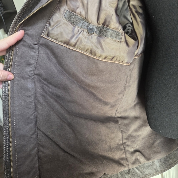 Danier Brown Leather Jacket with Ribbed Collars and Distressed Finish Size L - Picture 5 of 10